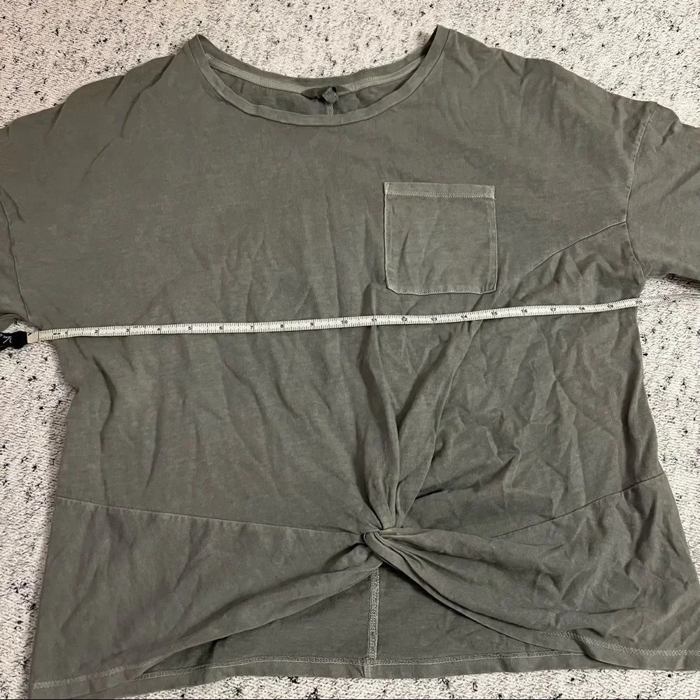 Lucky Brand Tee - Picture 14 of 16